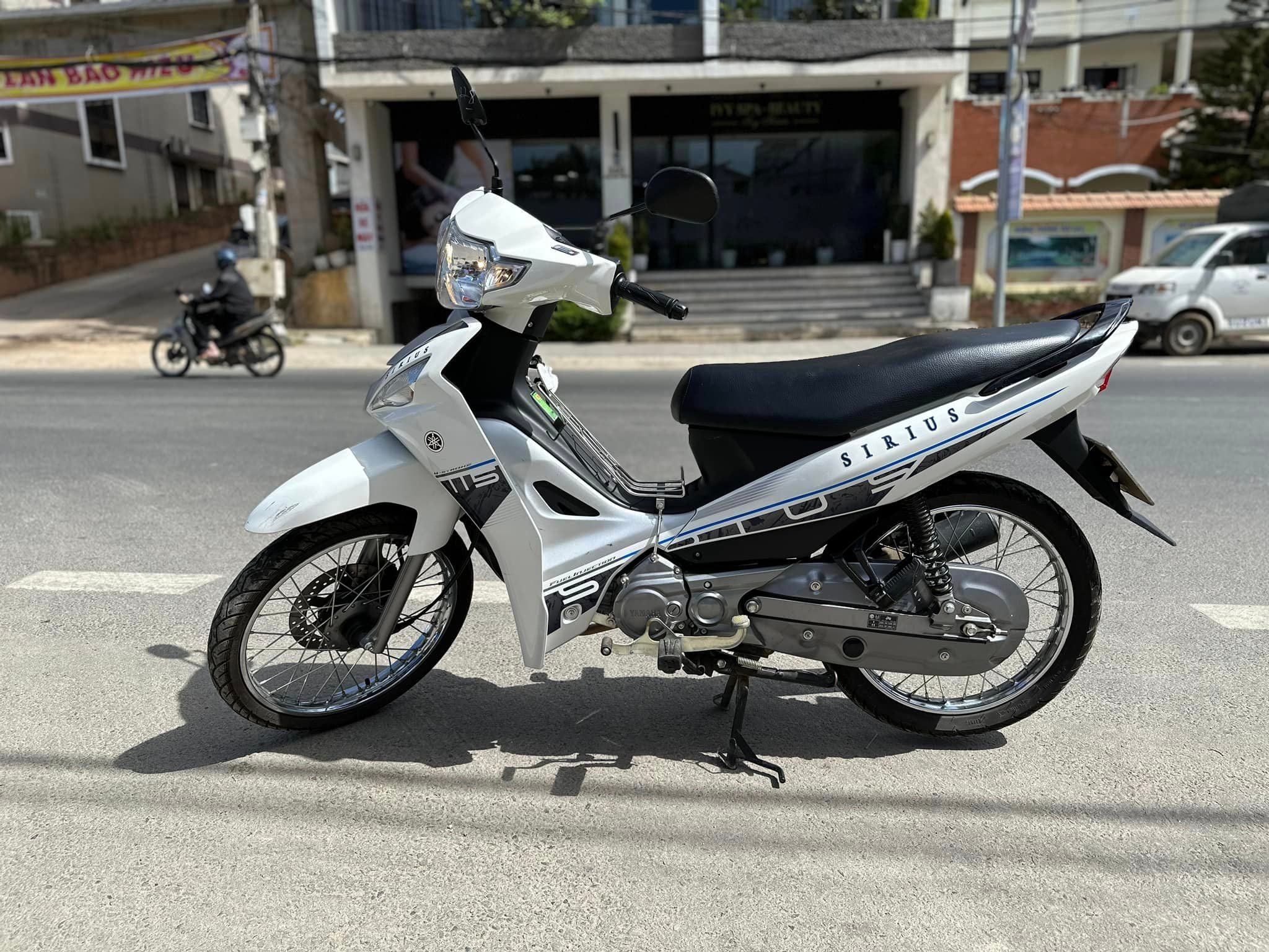 Ha Noi Yamaha Sirius Rental