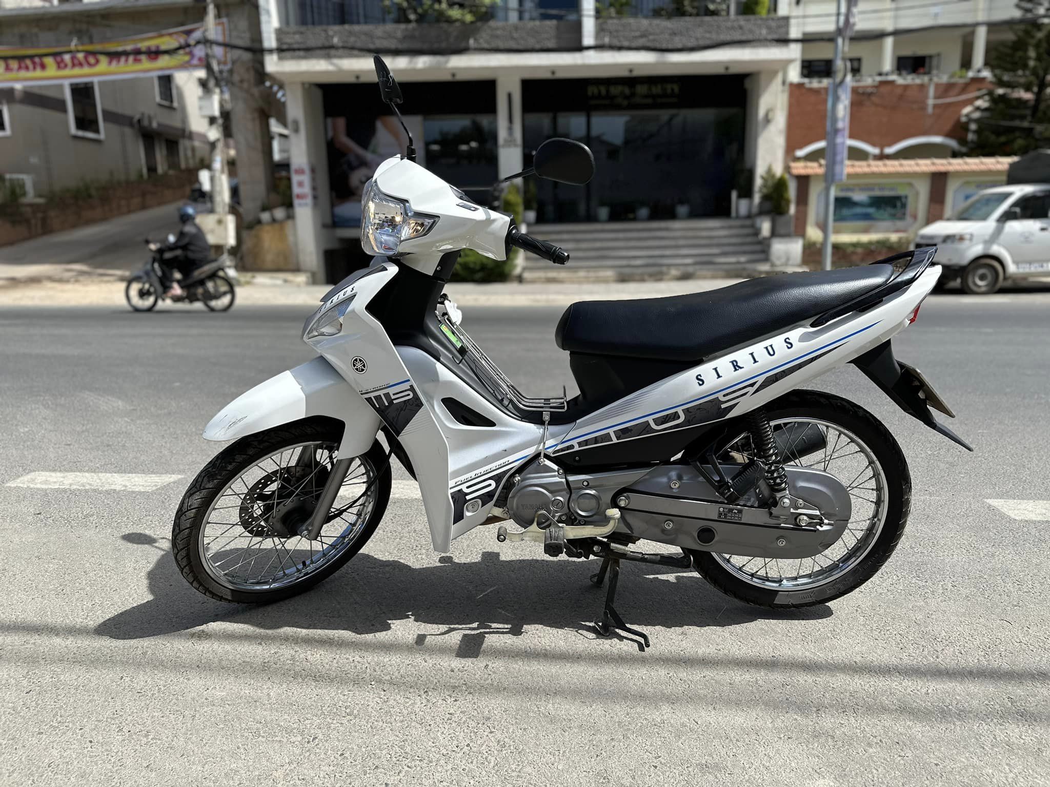 Ha Noi Yamaha Sirius Rental