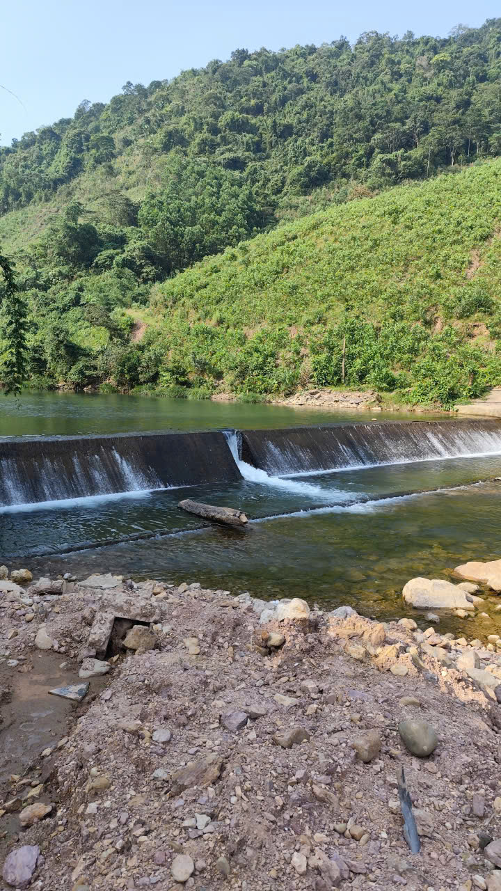 Guided Vietnam motorbike tour photo 9